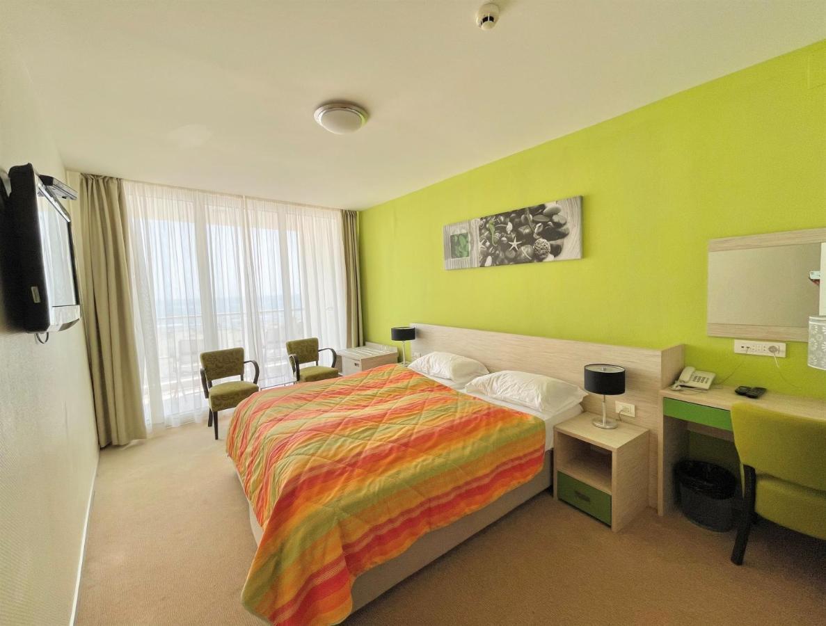 Azul Beach Resort Montenegro By Karisma Ulcinj Exterior photo